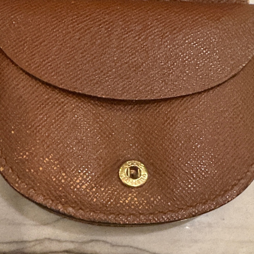 Louis Vuitton Monogram Brown Coin Purse - Picture 5 of 9